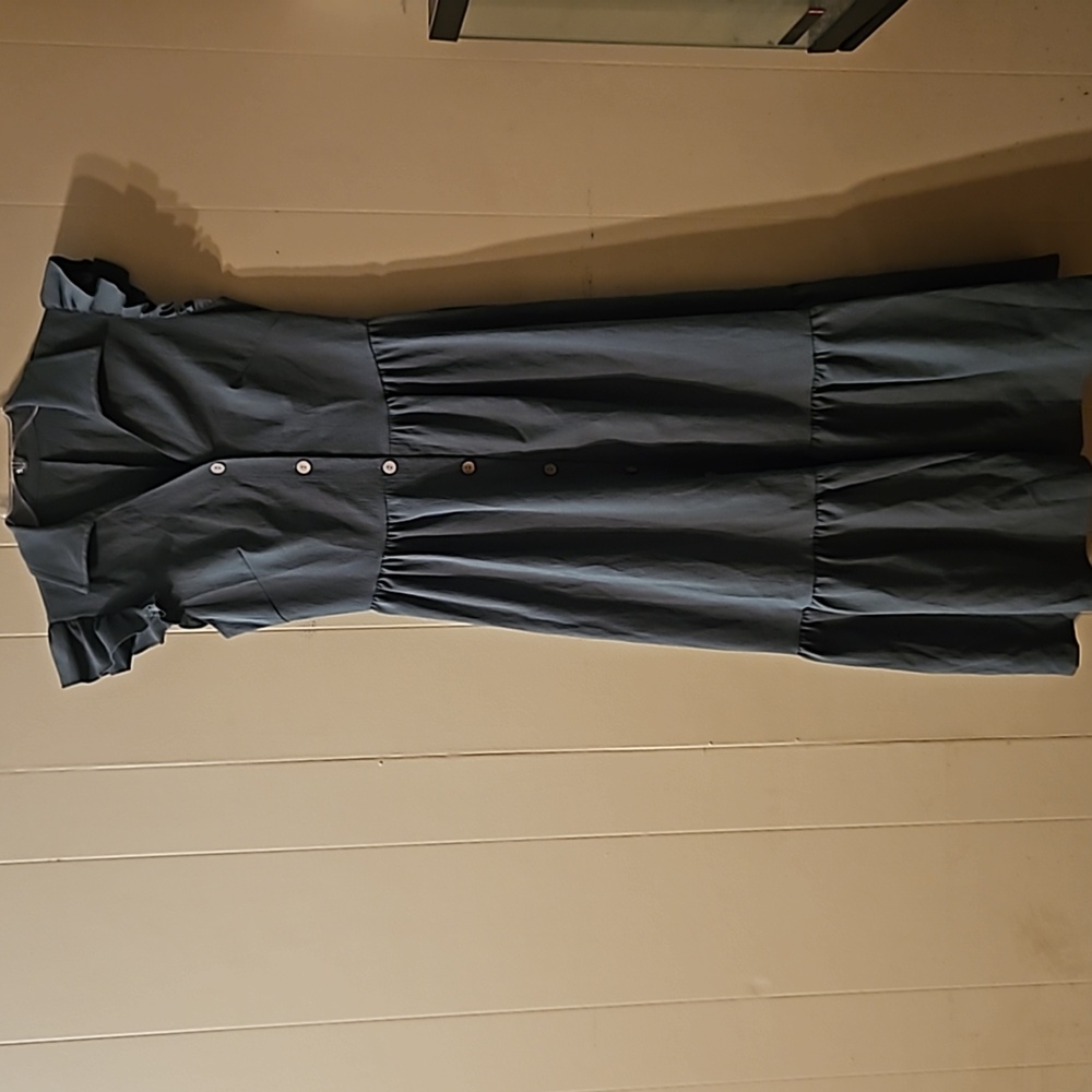 NWOT Olive Green Shein Dress. Size Small